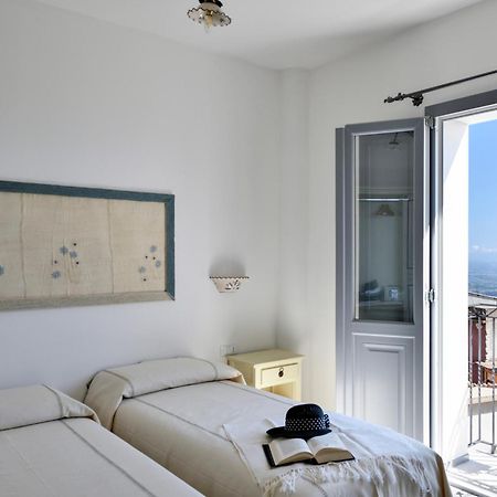 Fund'E Monte Hotell Baunei Exteriör bild