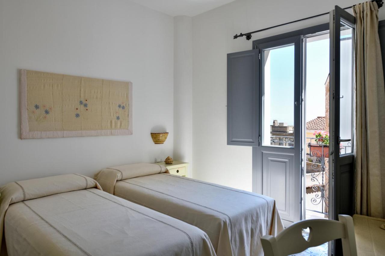 Fund'E Monte Hotell Baunei Exteriör bild