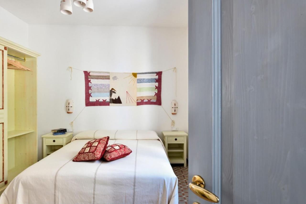 Fund'E Monte Hotell Baunei Exteriör bild